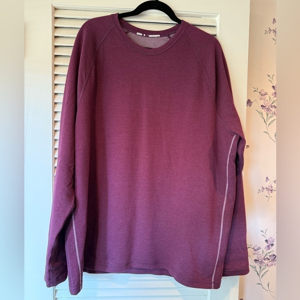 Tommy Bahama Long Sleeve Reversible Top in Size XL
